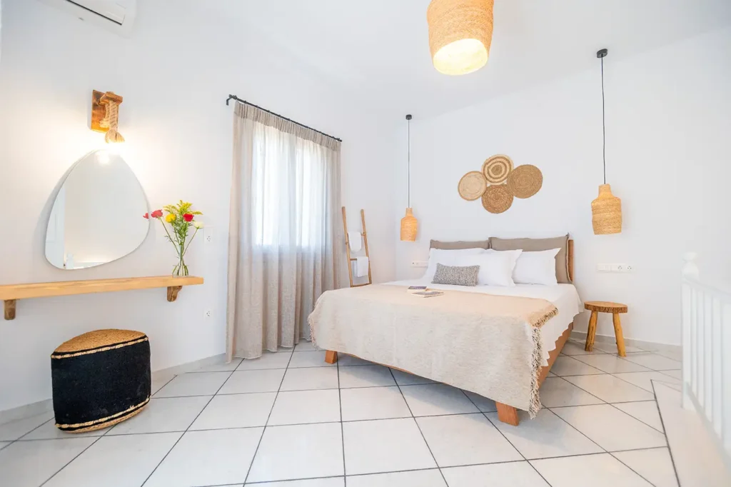 disis residence king size beds
